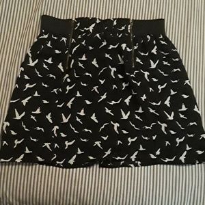 A bird skirt